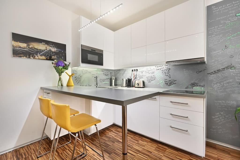Smart & Luxury Old Town Apartment Praga Exterior foto